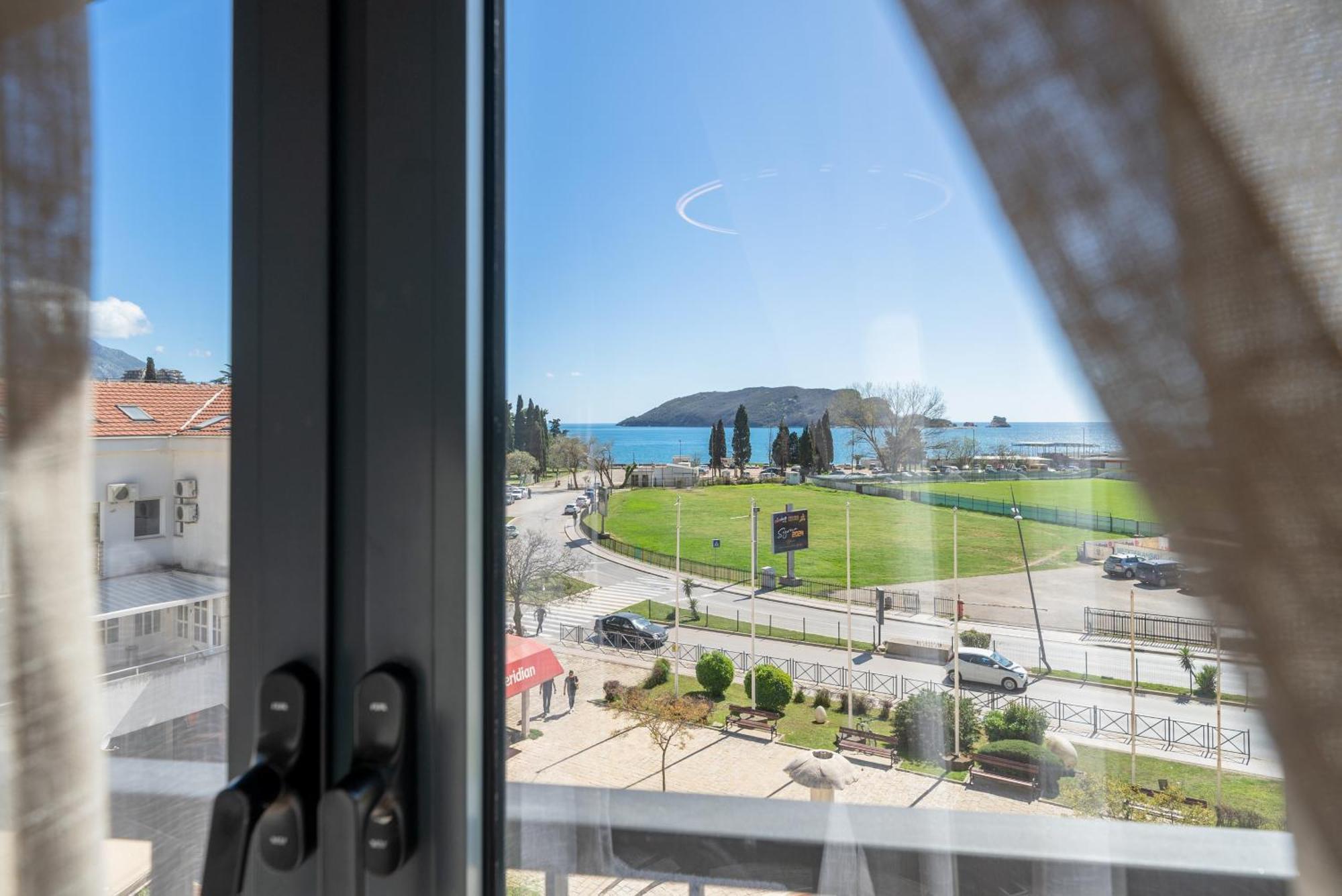 Hotel Millennium By Aycon Budva Dış mekan fotoğraf